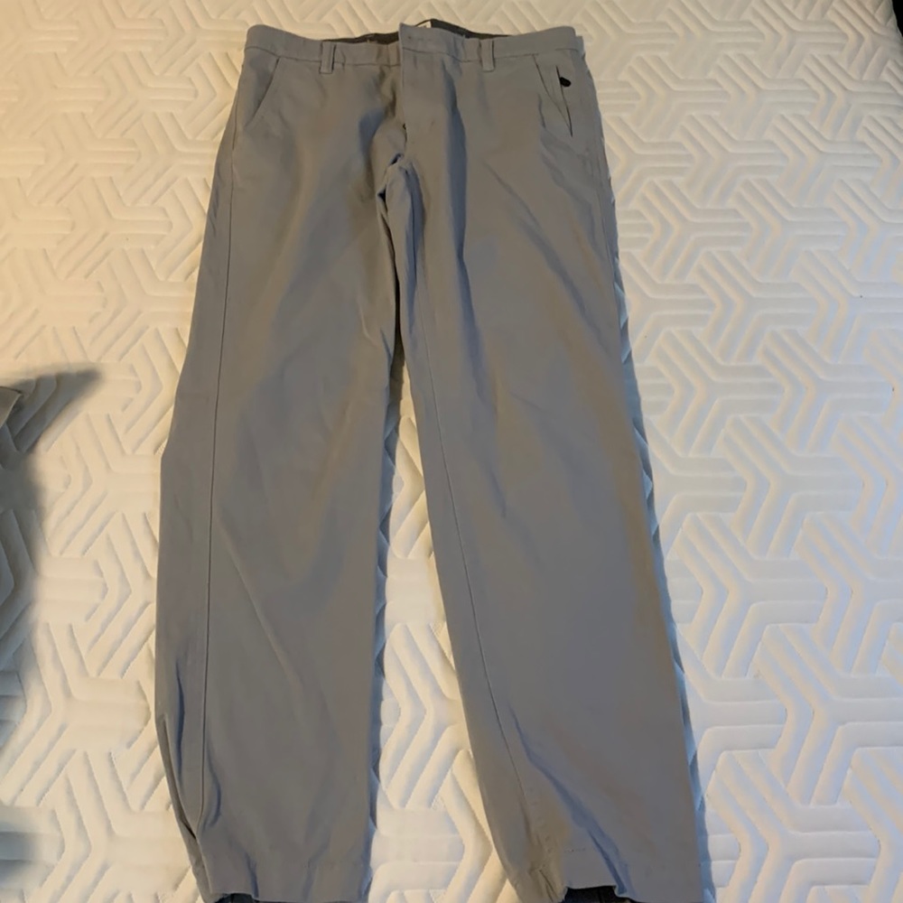 Dockers joggers